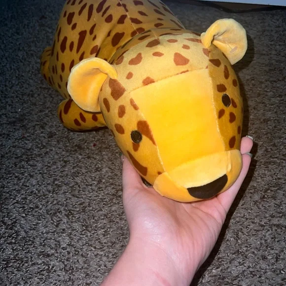 cheetah pillowfort weighted animal - Picture 2 of 7